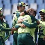 پاکستان ٹیم کے فلاپ مڈل آرڈر میں ناکامی کی دوڑ لگ گئی ہے